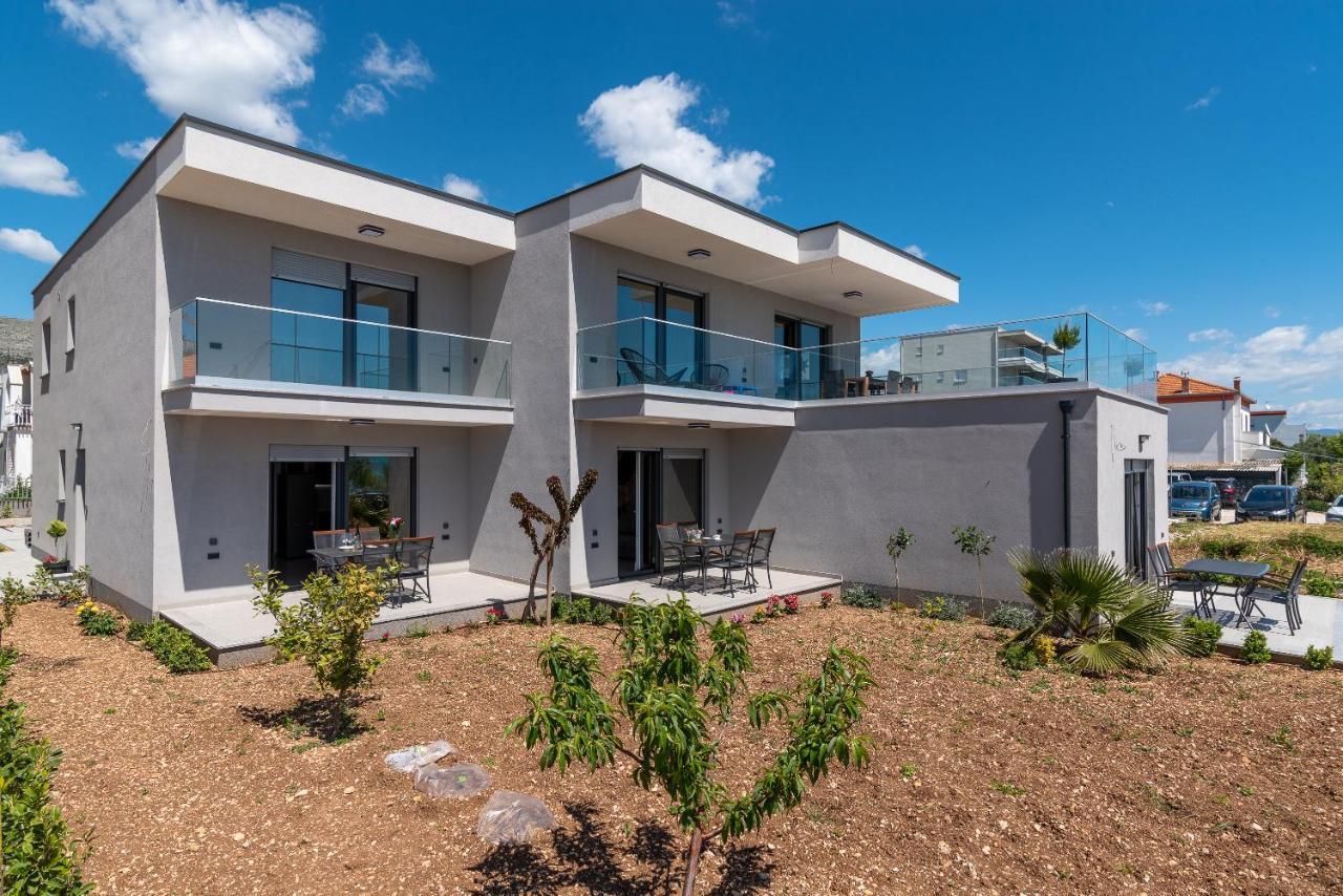 Infinity Residence Τρογκίρ Εξωτερικό φωτογραφία