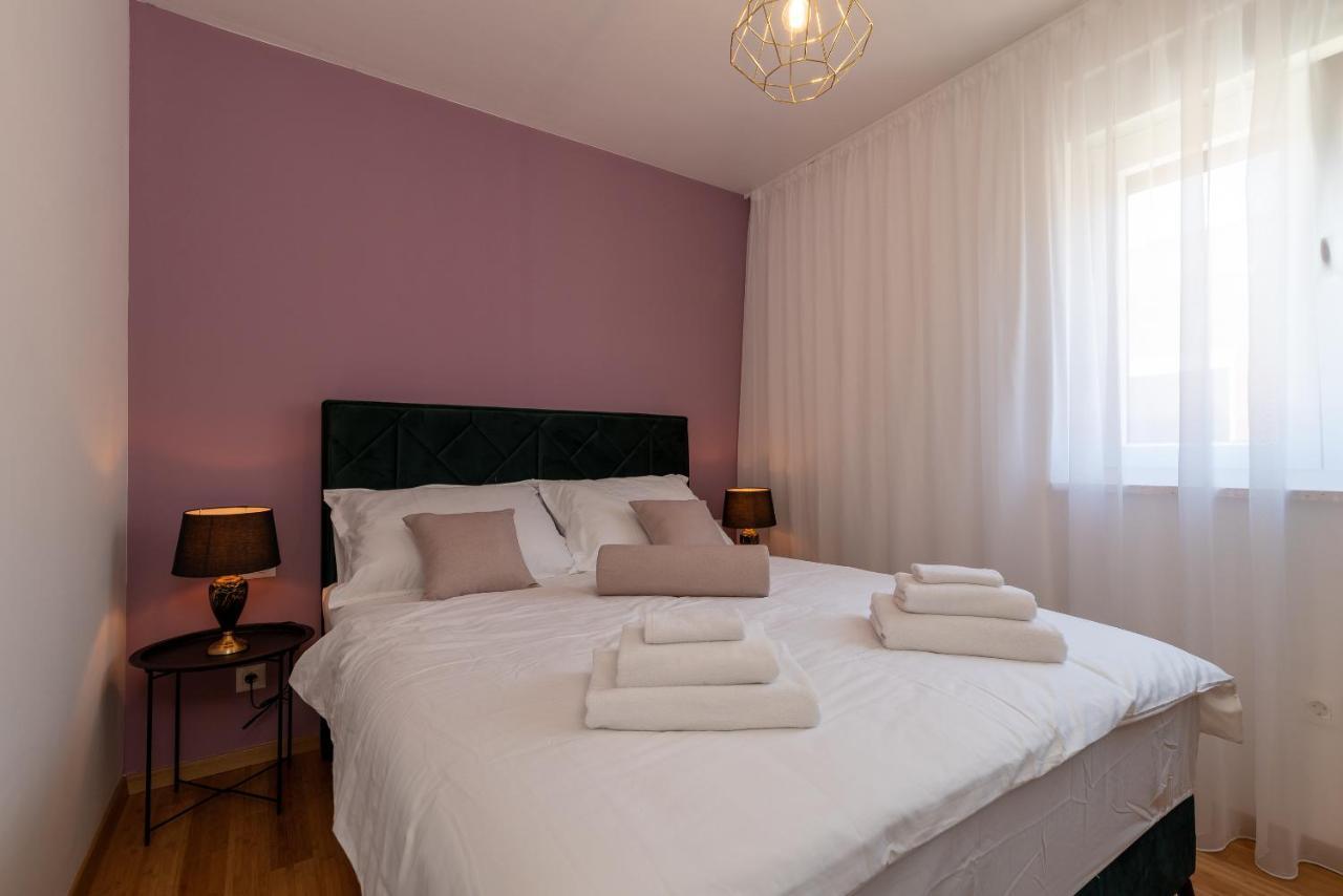 Infinity Residence Τρογκίρ Εξωτερικό φωτογραφία